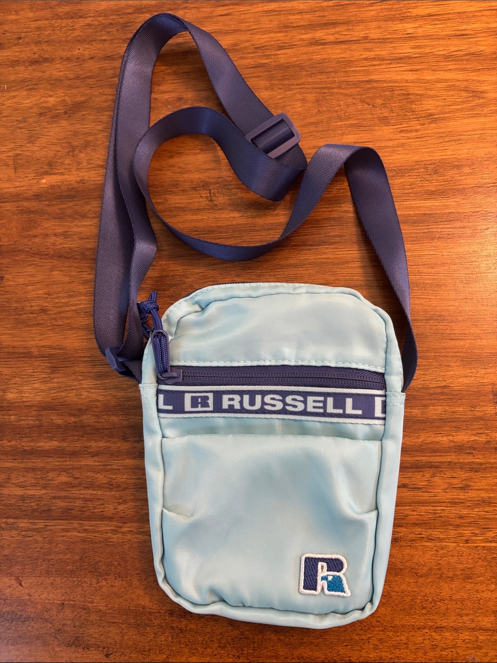 Russell Athletic Light Blue and Navy Crossbody Pouch sports Y2K‎